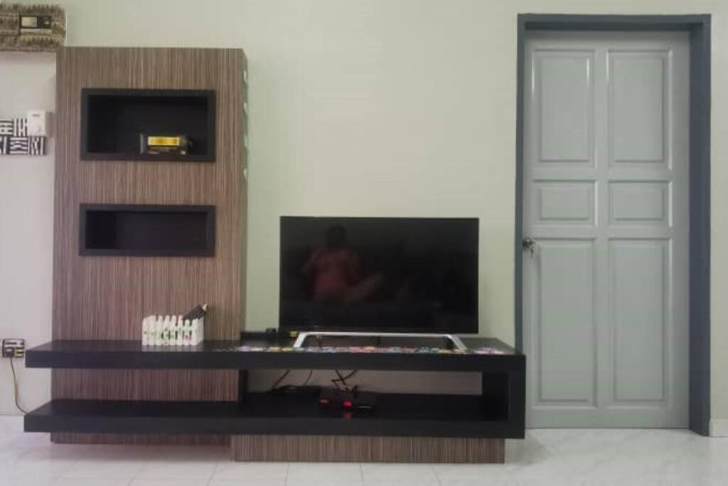 Mersing Spacious 3Bedroom With Free Parking Space Екстериор снимка